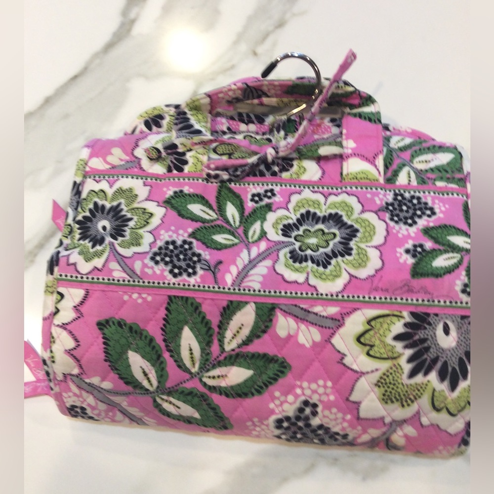 Vera Bradley hang up makeup bag